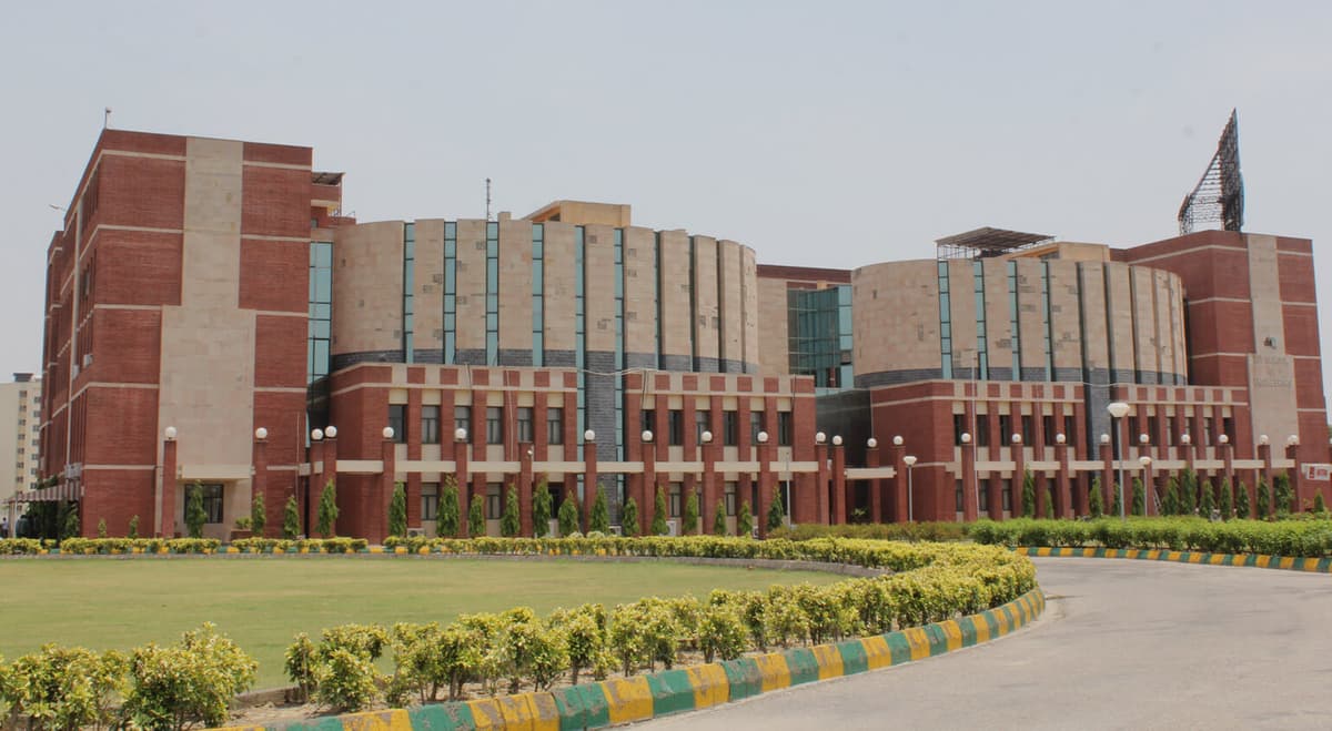 Amity University Noida-gallery-image-1